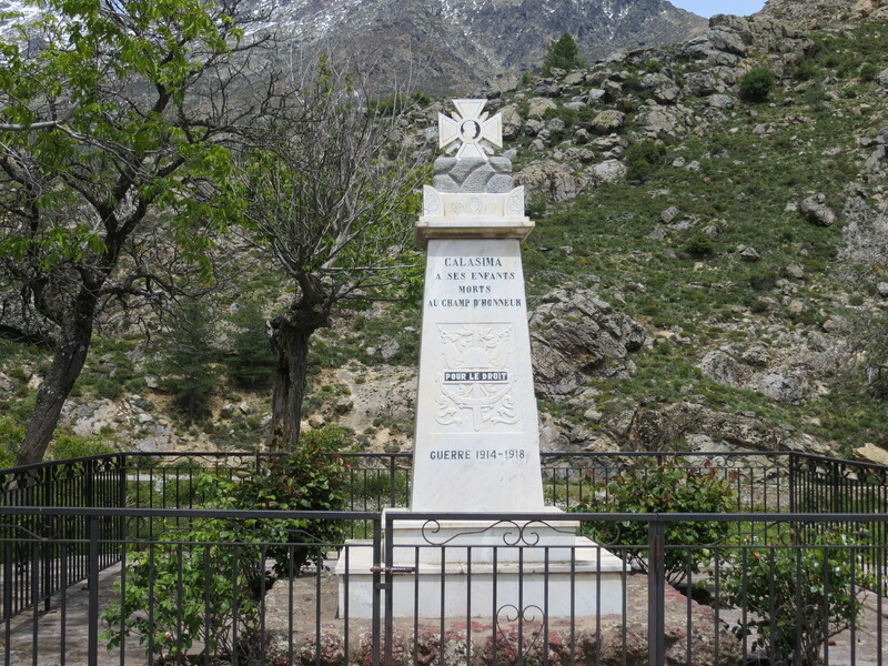 >Monument aux morts (Calasima)