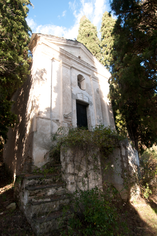 >Chapelle funéraire de notable de la famille Paganucci (Cardetoli)