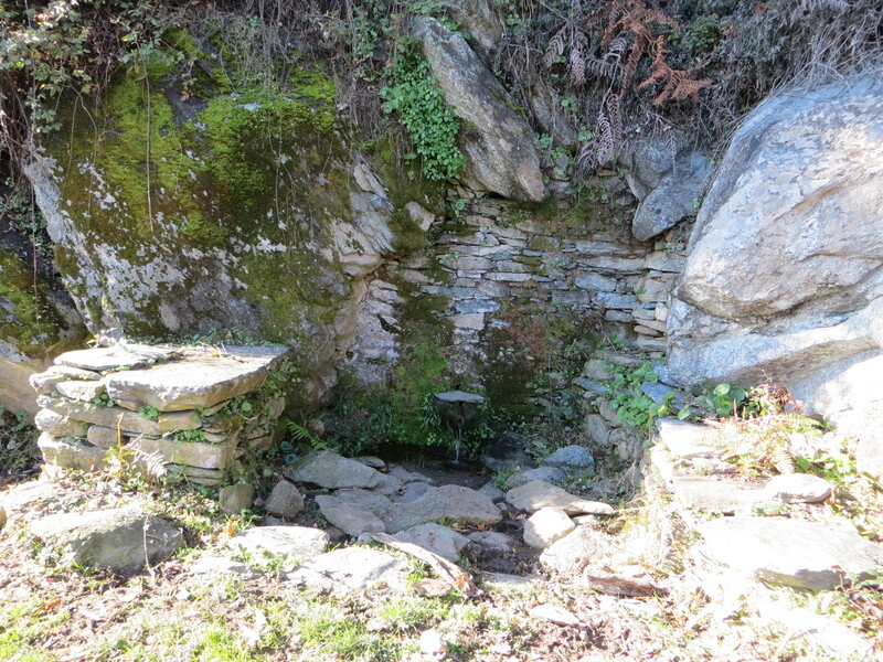 >Fontaine de Fontanaccie (Striccia)