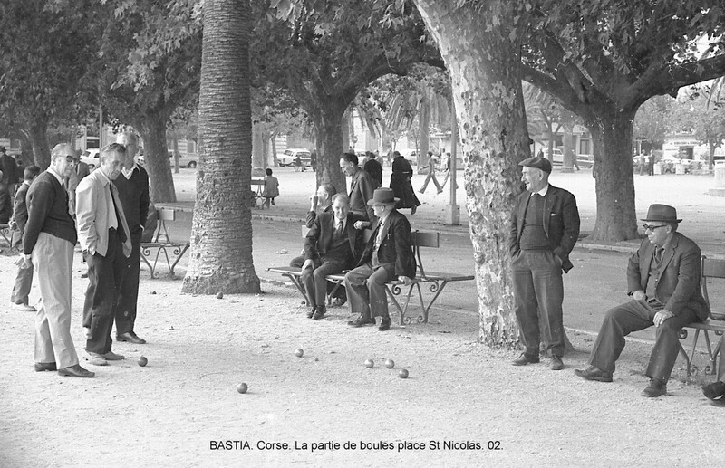 >Fonds Amadori – Bastia – Jeux (China, Pétanque…)