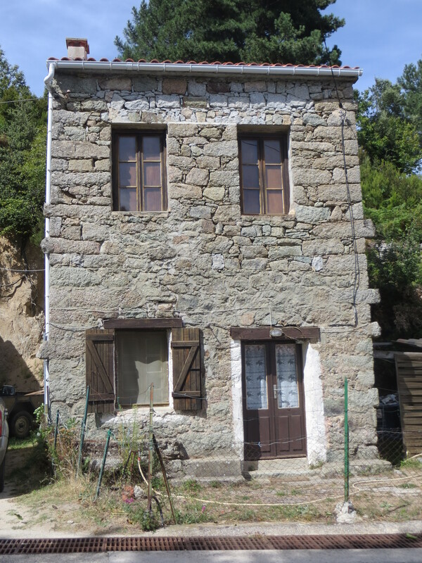 >Maison (Canton de San Rocco)