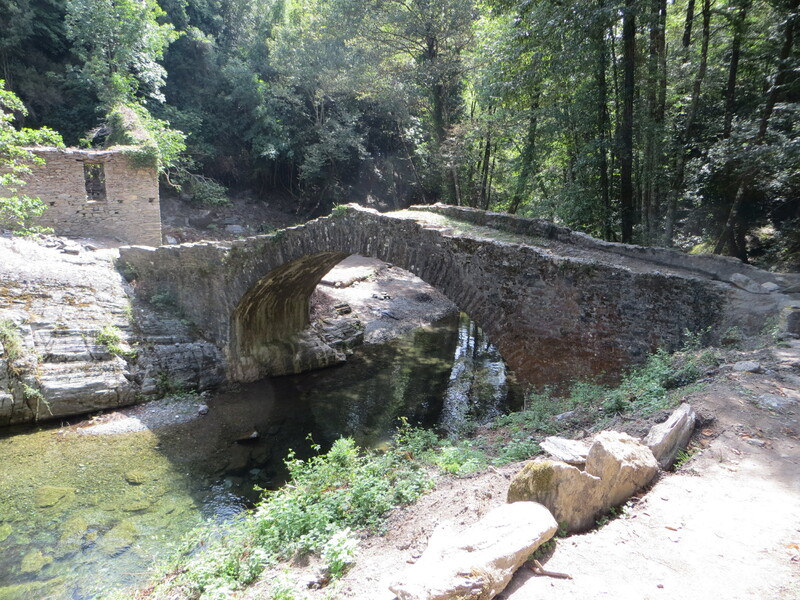 Pont génois d'Alisu (L'Alisu)
