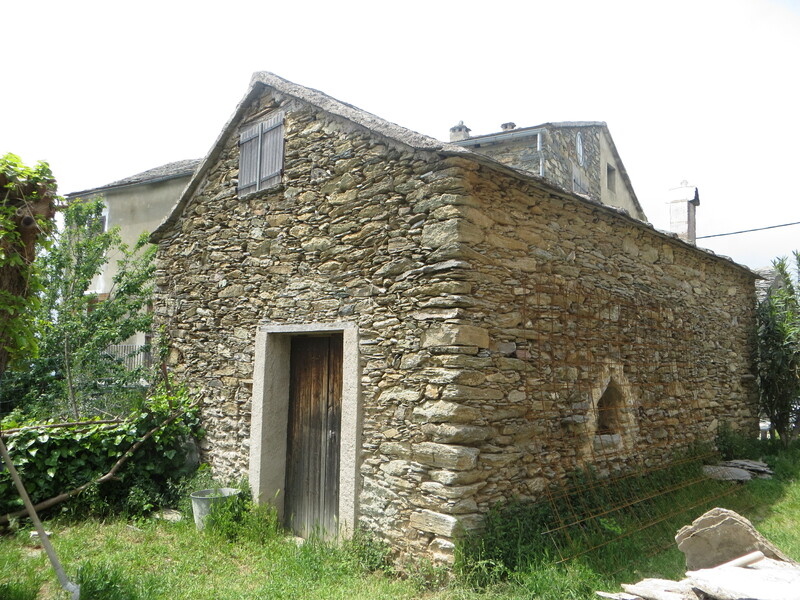 Ancien séchoir à châtaignes, actuellement maison (Castineta Sottana)