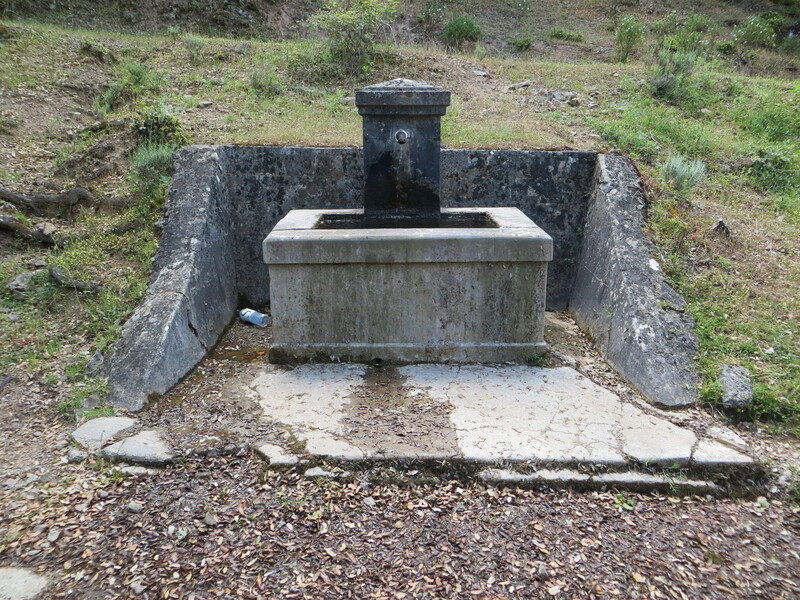Fontaine de la vallée des châtaigniers (Giunchelle)