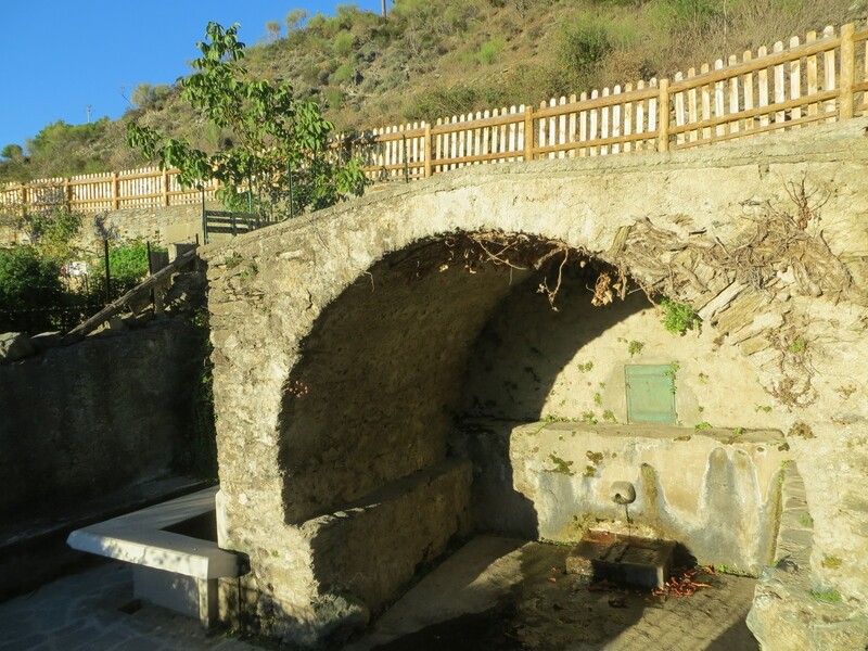 Fontaine de l'Alzelli