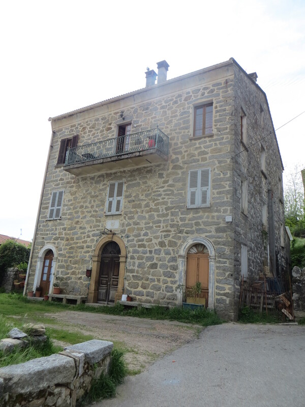 Maison de notable de la famille Folacci (Place de l'eglise)